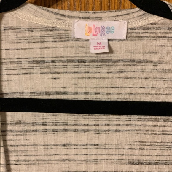 LuLaRoe M Sarah Cardigan - Picture 2 of 2
